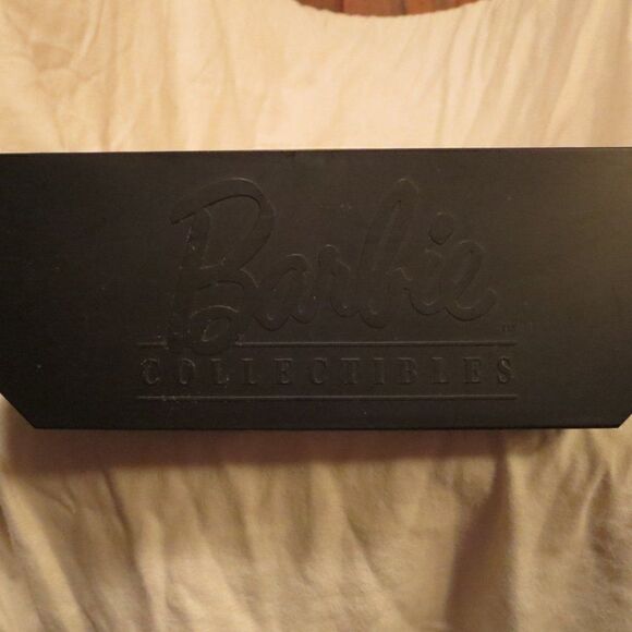 1997 Harley Davidson Barbie 1st in Series NRFB - Picture 7 of 13